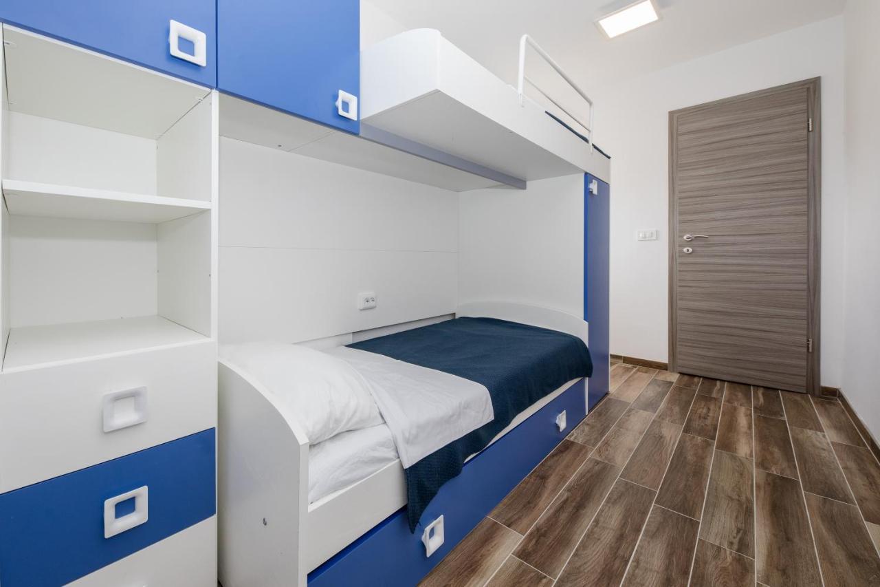 Apartments Gael Лопар Екстер'єр фото